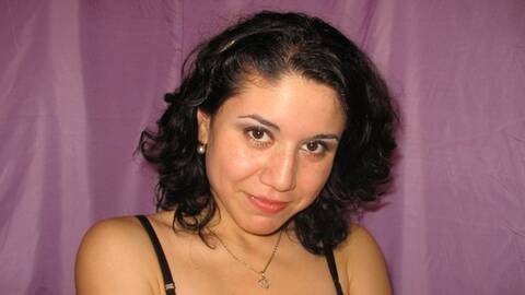 NaughtyBrunette